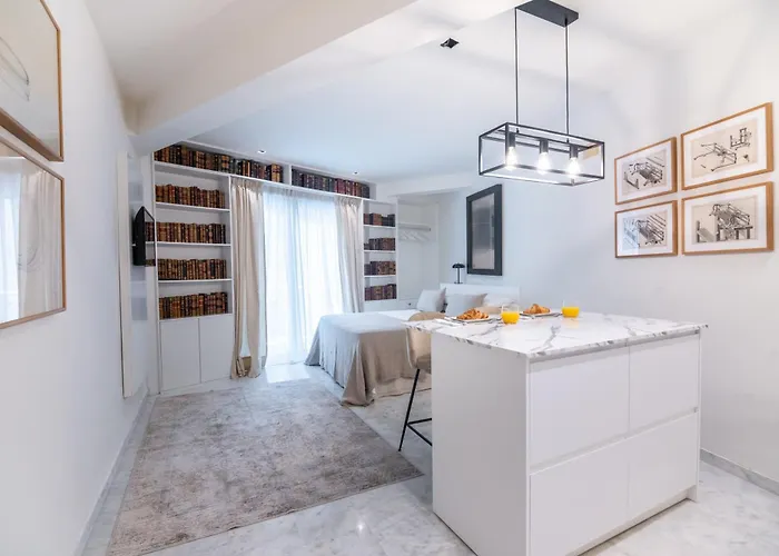 Estudio Elena - Centro * Τορρεμολίνος